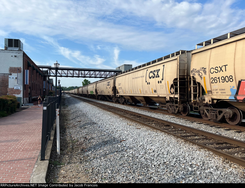 CSXT 261137